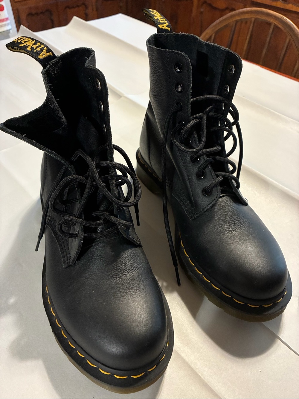 Dr. Martens 1460 Pascal Black Leather Combat Boots Women’s Size 10 EU 42